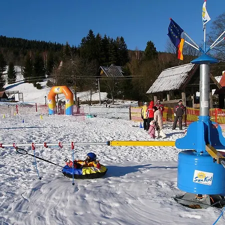 Jonas Park Ostružná